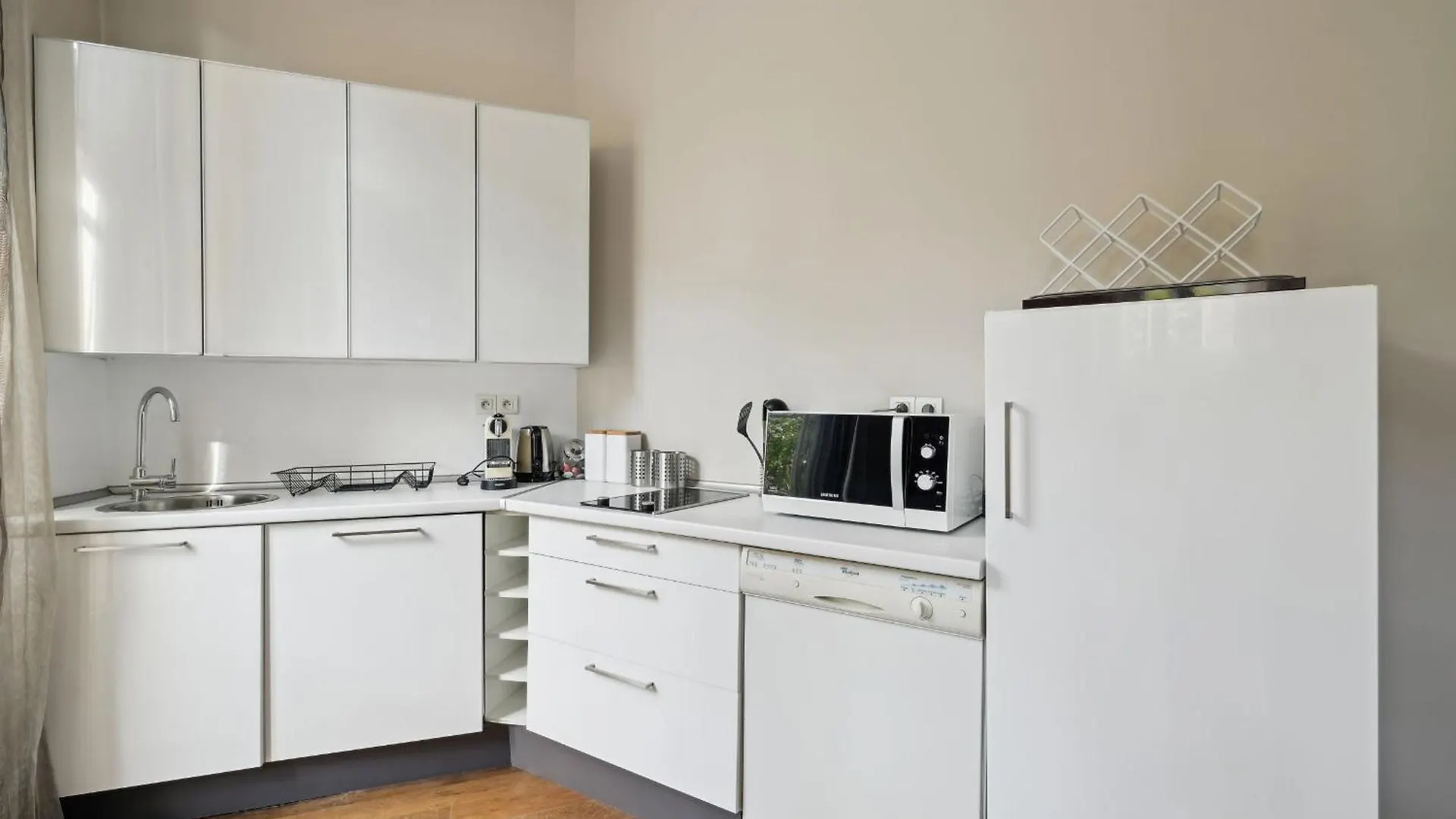 Champs-Elysees & Arc De Triomphe - Cityapartmentstay Paris 0*,