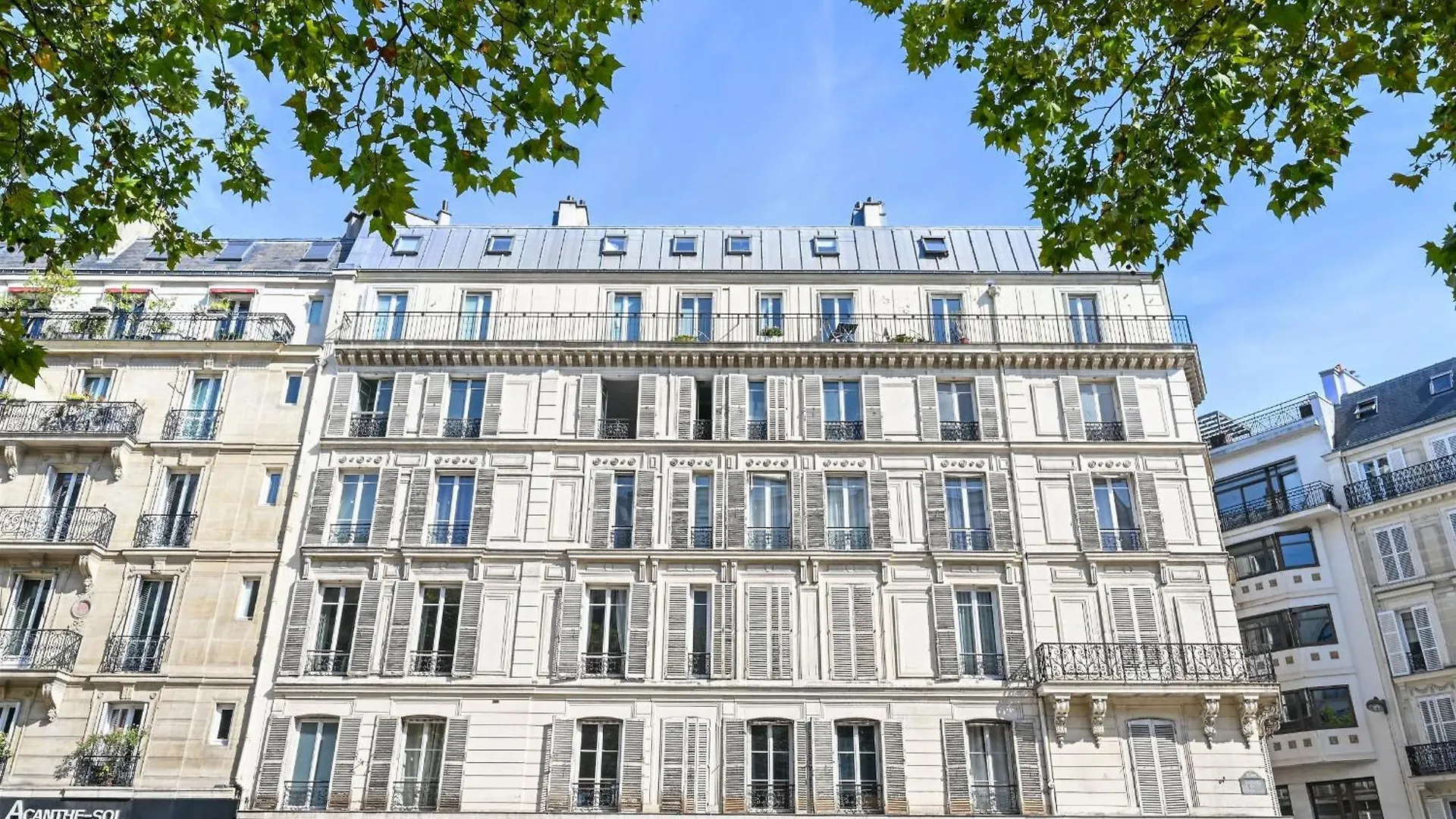 Apartment Champs-Elysees & Arc De Triomphe - Cityapartmentstay Paris France